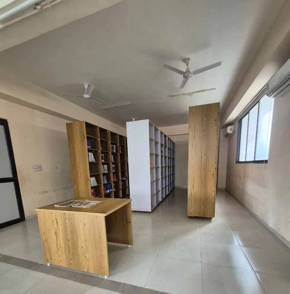KN University Central Library